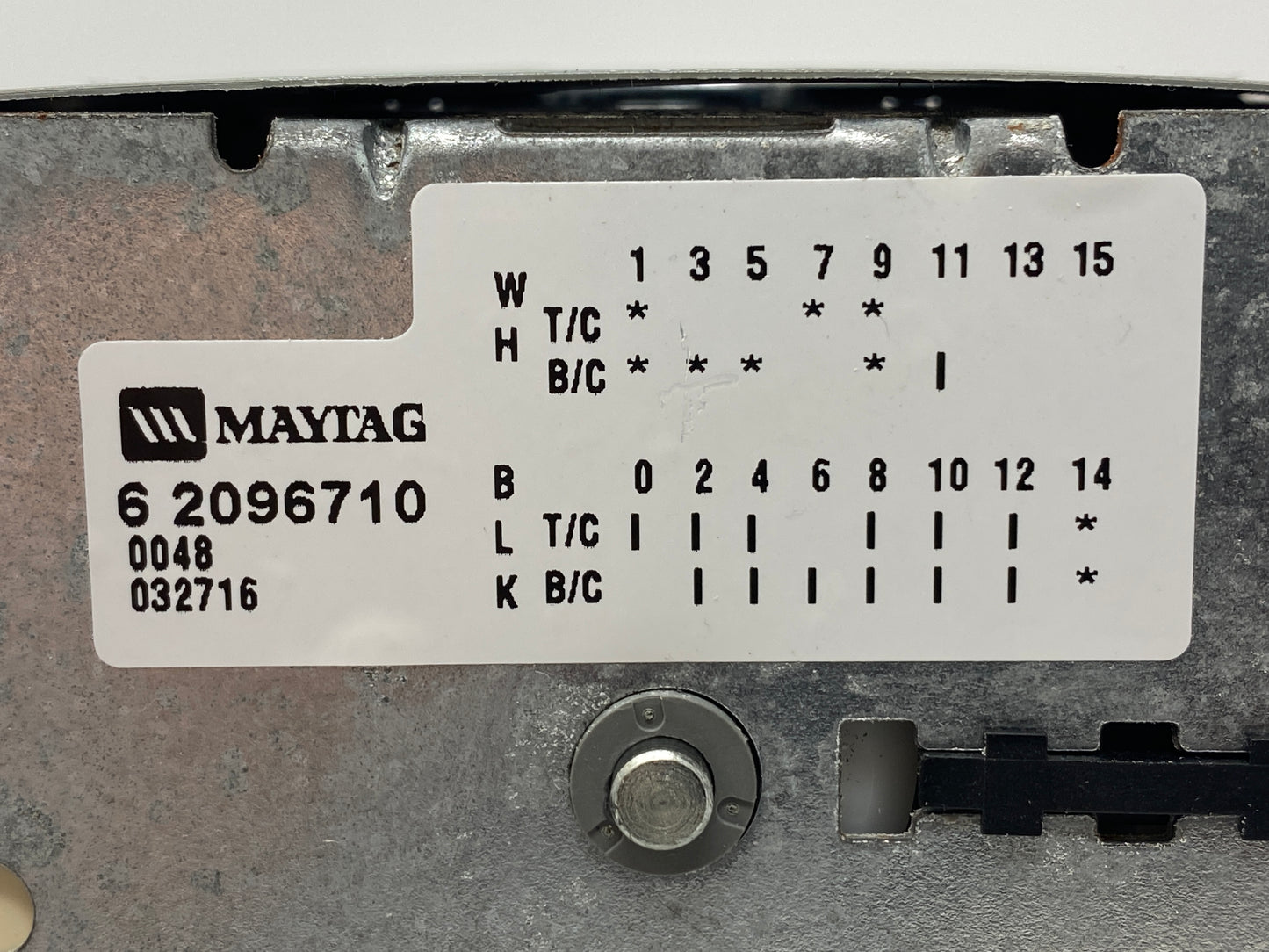 6 2096710 = 2093390 22002189 AAP REFURBISHED Maytag Timer LIFETIME Guarantee